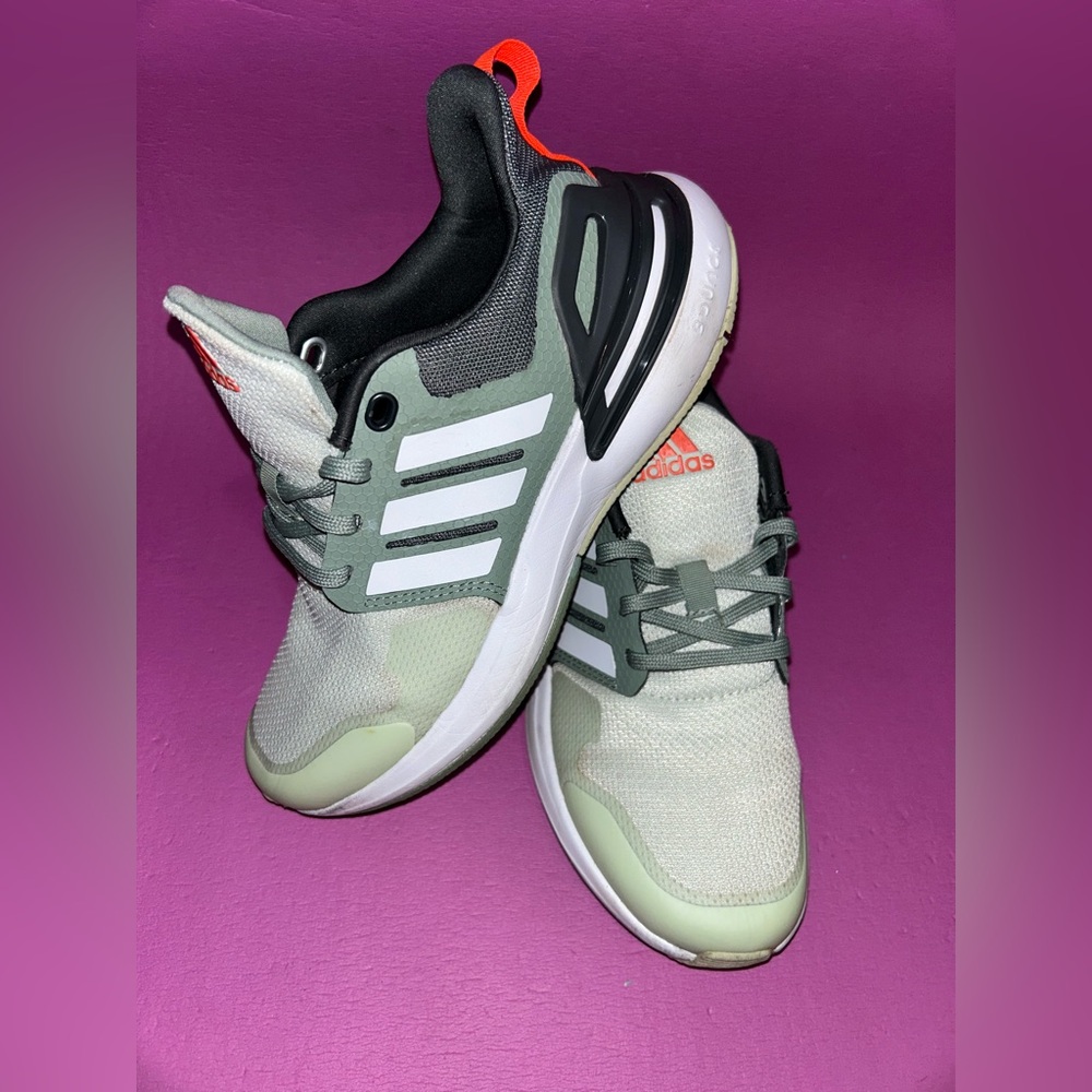 Adidas RapidaSport bounce shoes youth size 2